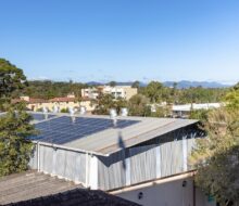 Todos os nossos ambientes são climatizados. A Escola Graciosa produz sua própria energia renovável através de placas solares contribuindo para a preservação da natureza.